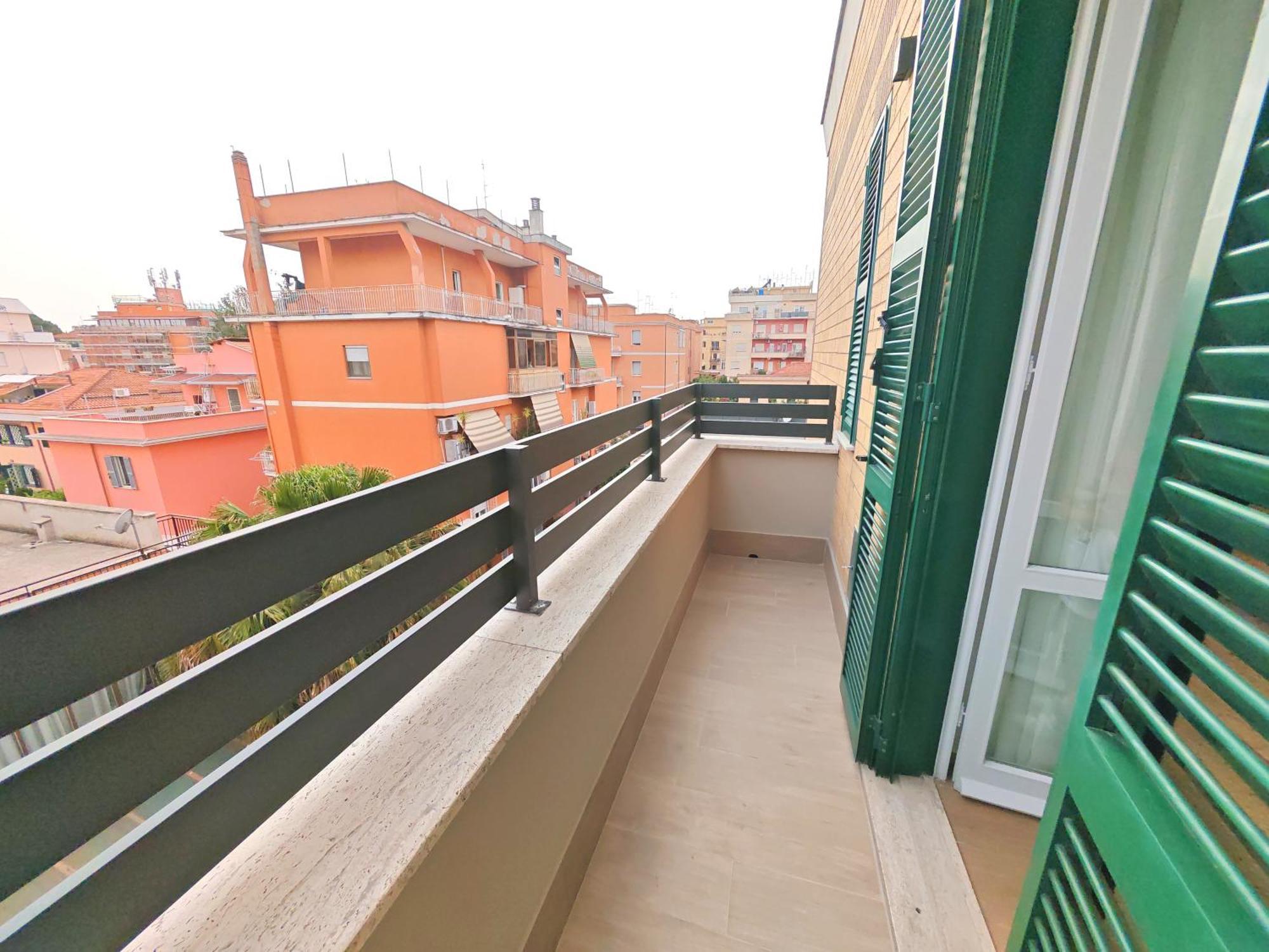 Attico Urbano Terrazza Su Metro A Cornelia Lejlighed Rom